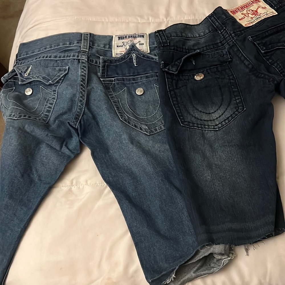 2 true religion short blue size 30